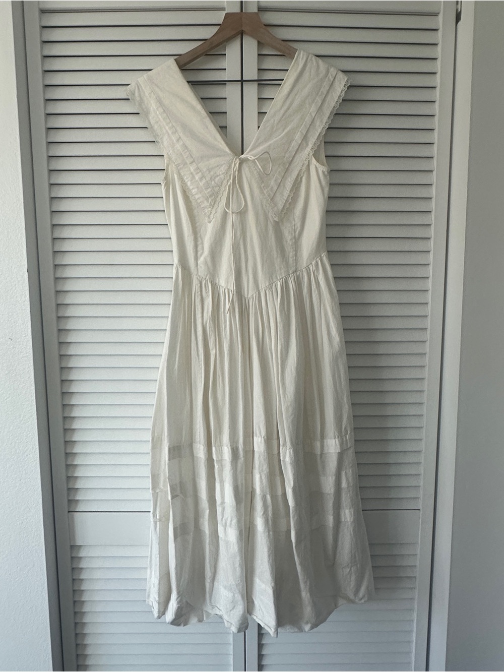 Sandy Liang Opa Dress in White - Size 2 - Picture 4 of 8